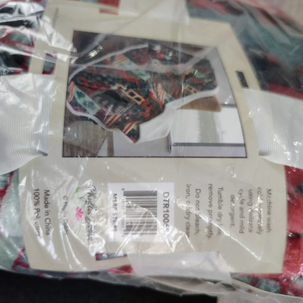 Regal Comfort Mountain Christmas Flannel Throw‎ Blanket 50x60 Phyllis Dobbs
